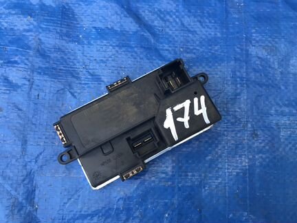 Регулятор моторчика печки для бмв 5 Series F10