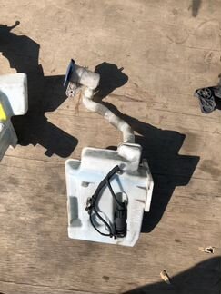 Бачок стеклоочистителя Volkswagen