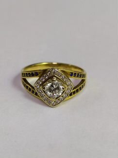 Кольцо с бриллиантом 0,6 ct