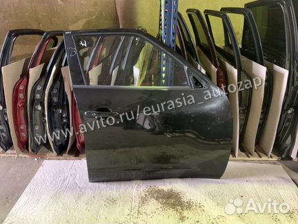 Дверь передняя правая Nissan Juke 2010