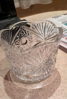 Ваза хрустальная