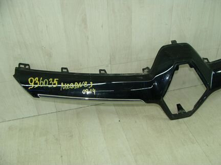 Решетка радиатора Renault Megane