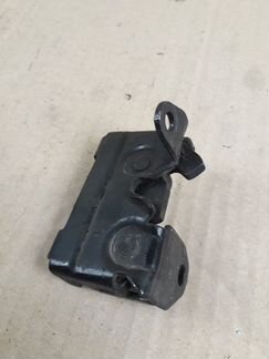 Замок капота Mercedes C-Class W204 M272 2008