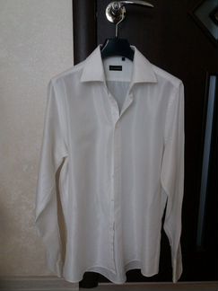 Мужская белая рубашка с длинным рукавом