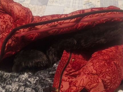 Куртка новая Desigual