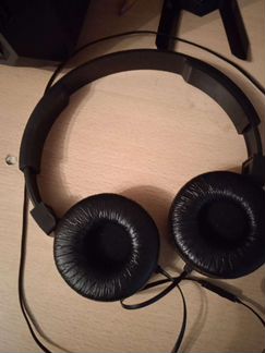 Наушники JBL