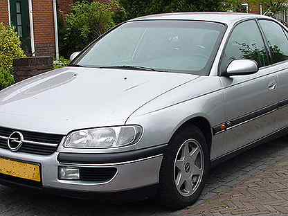 Стекло опель омега б. Opel Omega 1997. Опель Омега 1997 года.