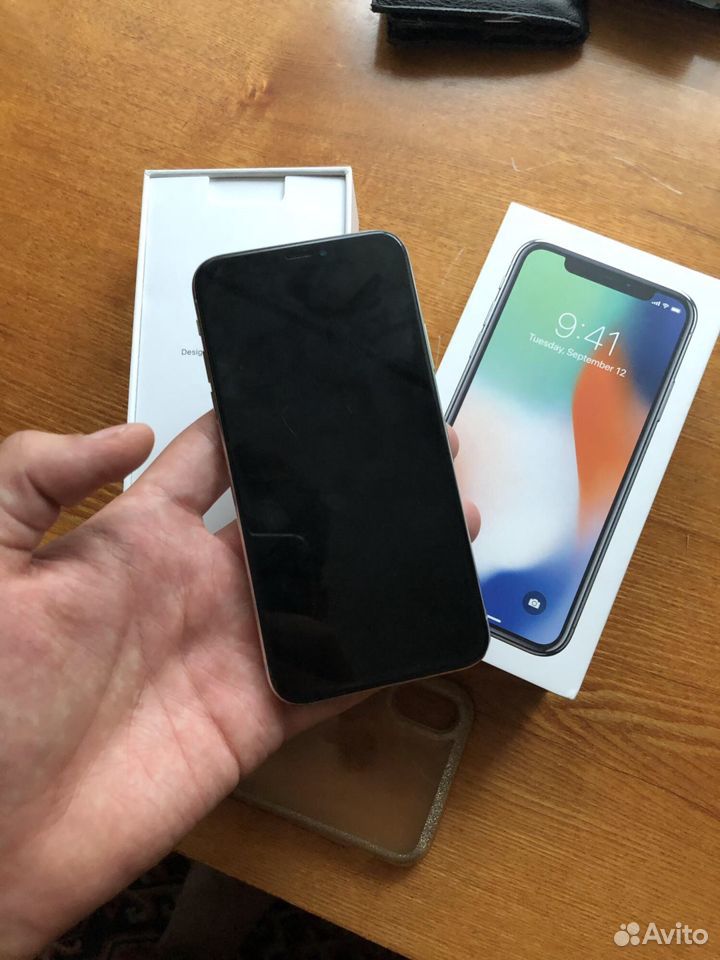 Телефон iPhone Х 256гб