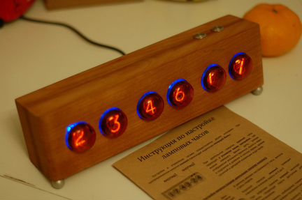 Ламповые часы (ZM1020, бук) nixie clock Diligence