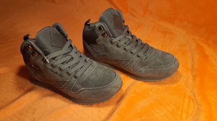 Зимние кроссовки