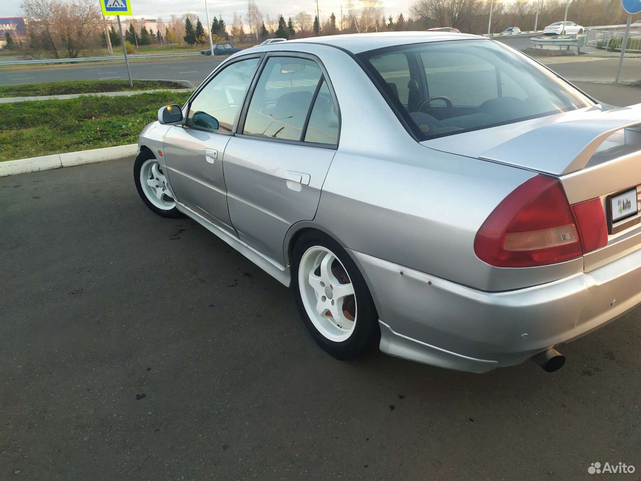 Mitsubishi Lancer VII 1996