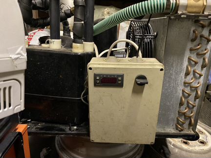 Аквариумный чиллер, охладитель воды