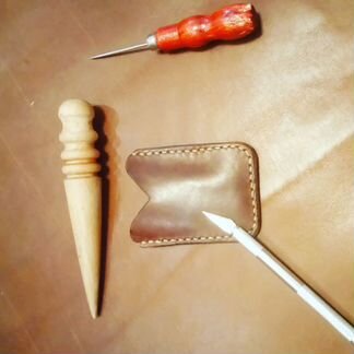 Продаю ручной работы из натуральной кожи