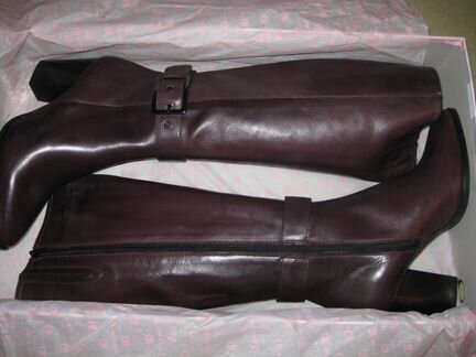 Новые сапоги 