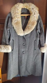 Пальто женское зимнее с мехом размер 52