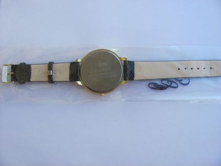 Стильные часы