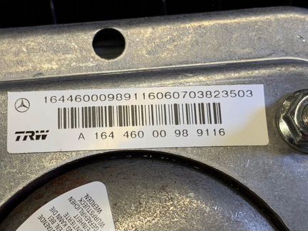 Подушка безопасности водителя на Mercedes-Benz GL