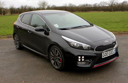 Лобовое стекло Kia Ceed обогрев