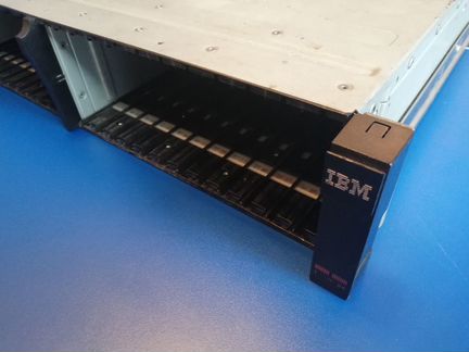 Корпус схд IBM Storwize V7000 (2076 324)