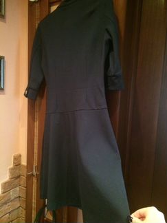 Платье темно-синее с золотыми пугов. Cinema Donna