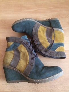 Ботинки замшевые