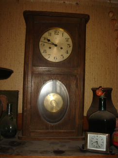 Антикварные Настенные часы начала хх века