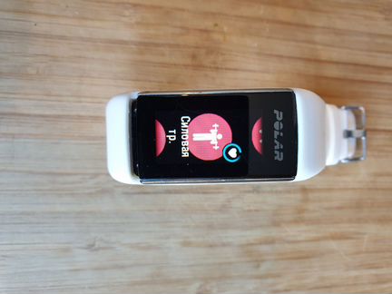 Спортивные смарт часы Polar A360 + 2 ремешка