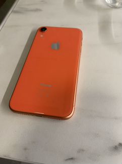 Телефон iPhone Xr 128 с незначительной трещинкой н