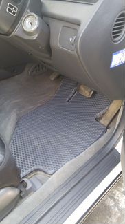 Новые коврики в салон Toyota Crown