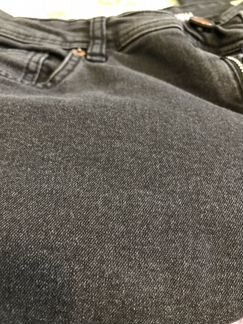 Джинсы Colin’s