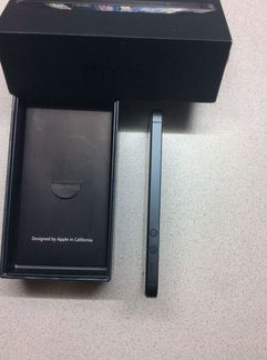 Телефон iPhone 5
