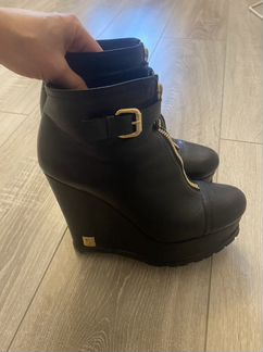 Зимние сапоги женские 38-39