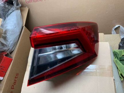 Фонарь правый LED на skoda karoq, 57A945712