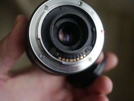 Sony zoom Xi 28-80 mm 4-5,6 штатный удобный