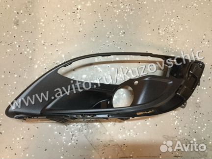 Решетка бампера Опель Астра Джей с 2009 года и дал