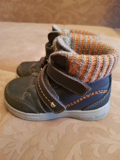 Ботинки Котофей демисезонные р-р 23