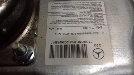 Подушка пассажира аирбег Мерседес мл, гл GLE 166