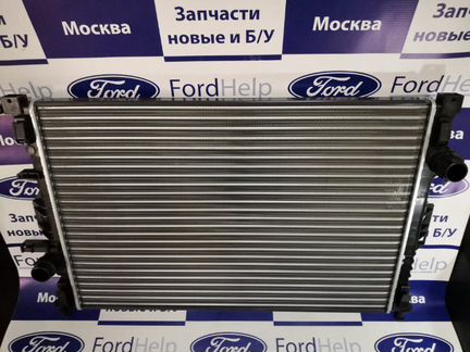 Радиатор охлаждения двигателя Ford Kuga 1 2.0