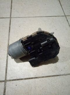 Моторчик стеклоочистителя передний правый Ford