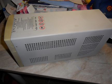 Источник бесперебойного питания ибп PCM720W/1200VA