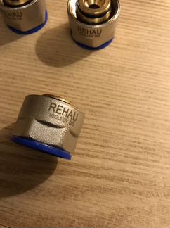 Резьбозажимное соединение Rehau Flex