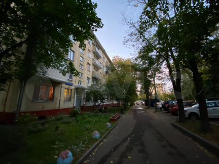 1-к квартира, 32 м², 1/5 эт.