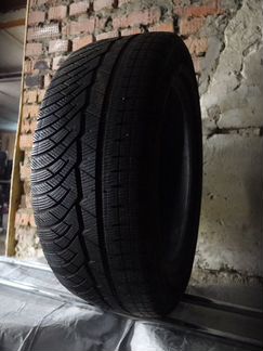 245 45 19 Michelin Pilot Alpin PA4 122G