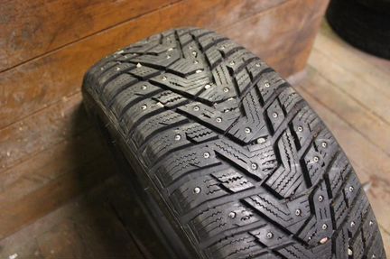 Шина бу 205-50-17 Hankook Winter i*Pike RS W429