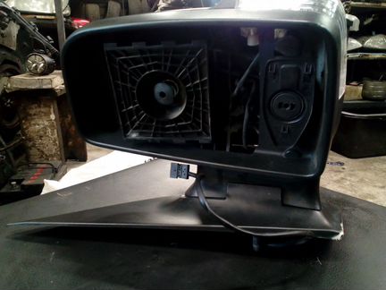 Зеркало правой двери mercedes-benz sprinter 906