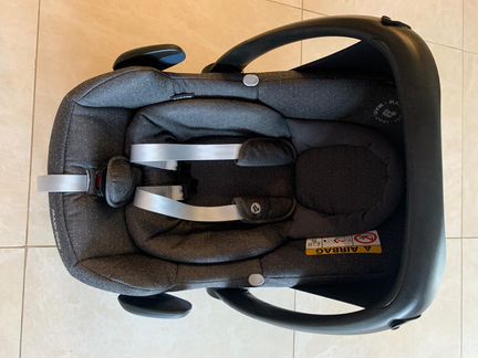 Детское автокресло от 0 Maxi Cosi