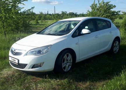 Opel Astra 1.6 МТ, 2011, 146 000 км