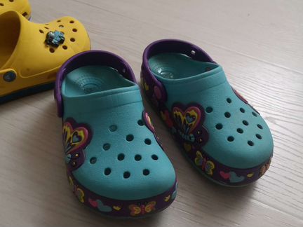 Crocs 10/11, 12