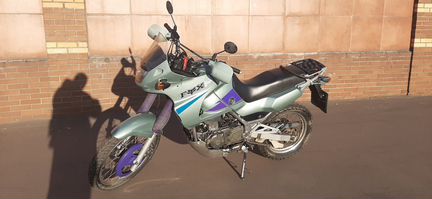 Kawasaki KLE 400