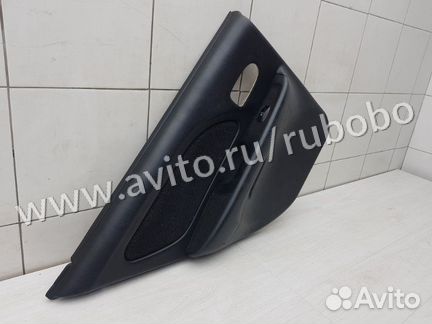 Обшивка двери задняя левая Hyundai Sonata EF 5